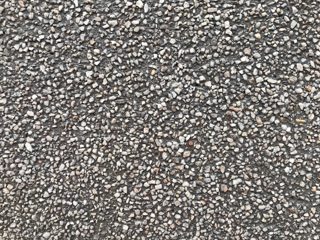 Bahrain Half Black