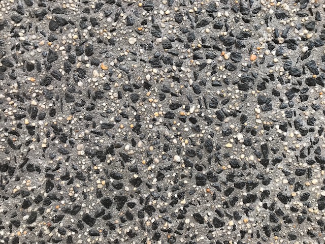 Lipari Half Black