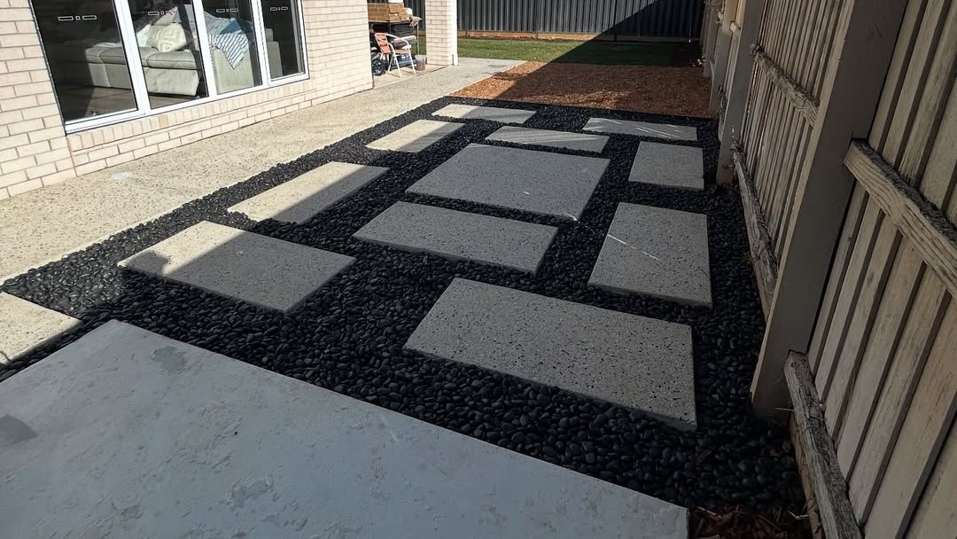 concrete paver supplied by vicmix